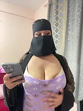 mari layali online show from April 2026 11:33:02 PM
