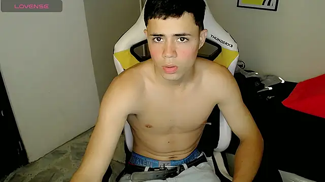 bby santi online show from September 2025 02:42:02 PM