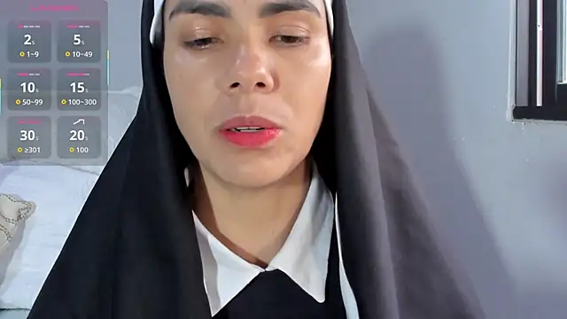 Snapshot of ClaraMariaMon chatting on October 2025 02:25:02 PM ClaraMariaMon online show from October 2025 02:25:02 PM