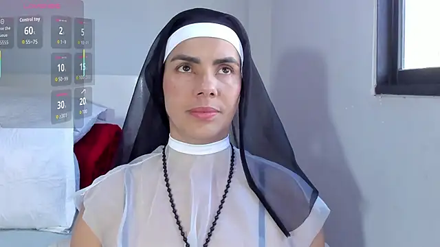 Snapshot of ClaraMariaMon chatting on October 2025 06:49:01 PM ClaraMariaMon online show from October 2025 06:49:01 PM