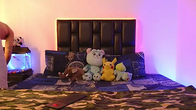 Snapshot of Brutal_Sex_Fucking chatting on February 2026 09:16:02 PM Brutal Sex Fucking online show from February 2026 09:16:02 PM