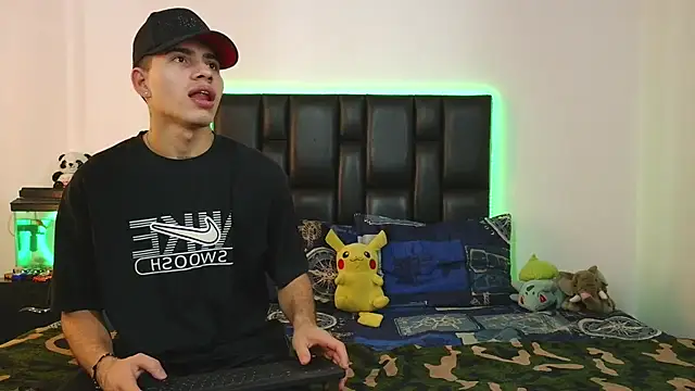 Snapshot of Brutal_Sex_Fucking chatting on March 2026 09:10:01 PM Brutal Sex Fucking online show from March 2026 09:10:01 PM