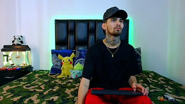 Snapshot of Brutal_Sex_Fucking chatting on March 2026 07:53:02 PM Brutal Sex Fucking online show from March 2026 07:53:02 PM