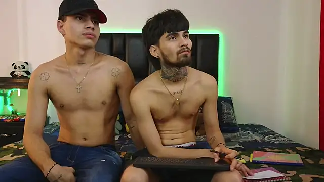 Snapshot of Brutal_Sex_Fucking chatting on March 2026 02:17:02 AM Brutal Sex Fucking online show from March 2026 02:17:02 AM