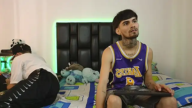 Snapshot of Brutal_Sex_Fucking chatting on March 2026 10:02:01 PM Brutal Sex Fucking online show from March 2026 10:02:01 PM