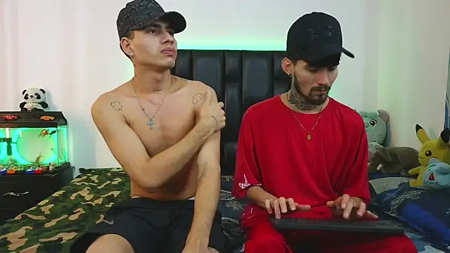 Snapshot of Brutal_Sex_Fucking chatting on April 2026 11:14:01 PM Brutal Sex Fucking online show from April 2026 11:14:01 PM