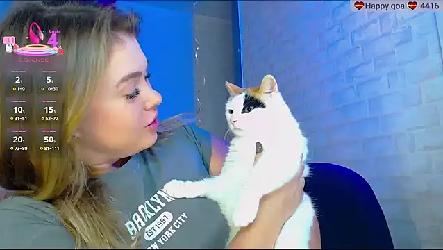 Snapshot of SuchCute chatting on September 2025 02:36:02 AM SuchCute online show from September 2025 02:36:02 AM