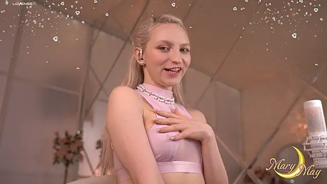 marylunamay online show from January 2026 03:44:02 AM