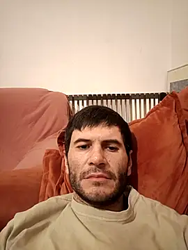 Snapshot of Gigolo4040 chatting on December 2024 04:32:02 PM Gigolo4040 online show from December 2024 04:32:02 PM