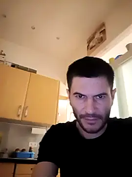 Snapshot of Gigolo4040 chatting on January 2025 07:31:02 PM Gigolo4040 online show from January 2025 07:31:02 PM