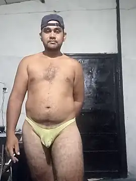 travieso2893 online show from May 2026 03:44:01 AM