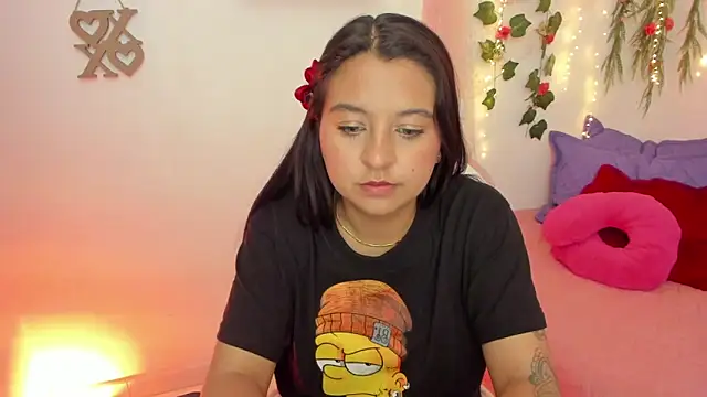 Snapshot of Sweet_Chloe06 chatting on March 2025 09:54:02 PM Sweet Chloe06 online show from March 2025 09:54:02 PM