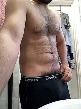 Snapshot of samcumms chatting on February 2025 12:14:02 PM samcumms online show from February 2025 12:14:02 PM