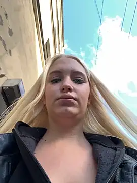 Snapshot of Milkyy_wway chatting on September 2025 07:25:02 AM Milkyy wway online show from September 2025 07:25:02 AM