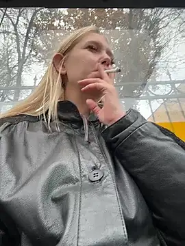 Snapshot of Milkyy_wway chatting on October 2025 07:47:02 AM Milkyy wway online show from October 2025 07:47:02 AM