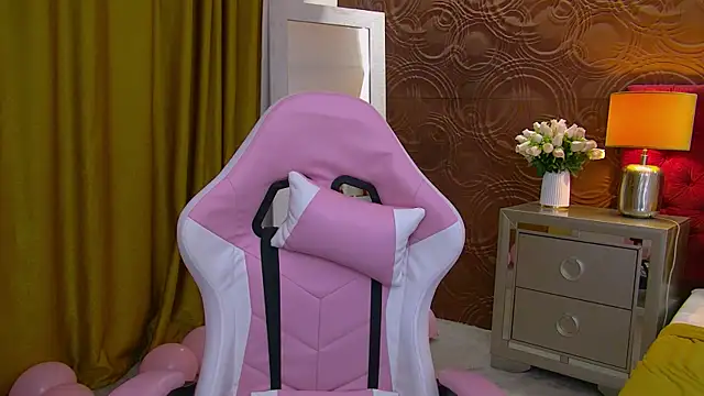 IrisMonn online show from January 2025 06:27:02 AM