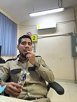 EnriquePersian197 online show from February 2025 01:37:01 AM