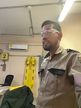 EnriquePersian197 online show from October 2025 12:25:01 AM