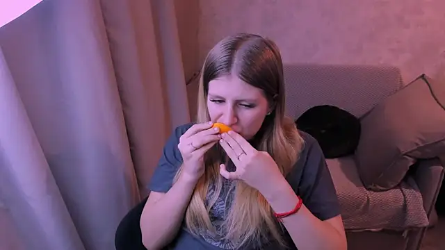 kirraa  online show from January 2025 07:24:01 PM