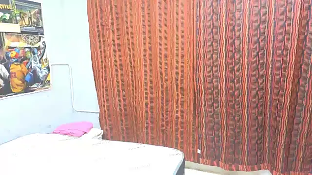 CaramelDelux27 online show from September 2025 07:06:02 PM