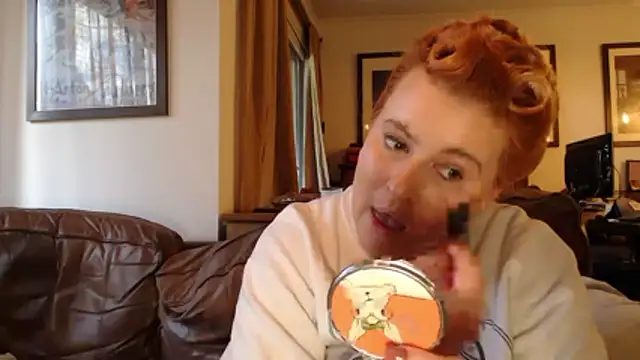 Snapshot of JosieAndYou chatting on February 2026 11:18:01 AM JosieAndYou online show from February 2026 11:18:01 AM