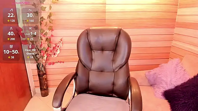 marien thomson  online show from October 2025 02:22:02 AM