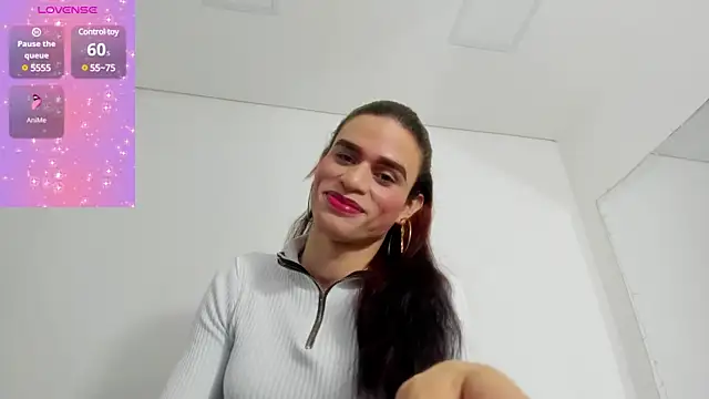 Snapshot of brittany_smithh chatting on January 2025 02:00:01 PM brittany smithh online show from January 2025 02:00:01 PM