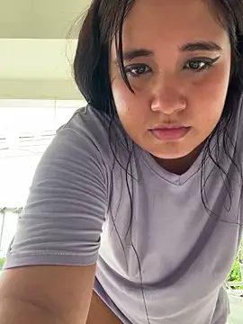 Snapshot of melyescobar chatting on December 2024 03:04:02 PM melyescobar online show from December 2024 03:04:02 PM