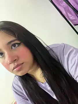 Snapshot of melyescobar chatting on January 2025 12:04:02 PM melyescobar online show from January 2025 12:04:02 PM