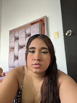 Snapshot of melyescobar chatting on September 2025 10:00:02 PM melyescobar online show from September 2025 10:00:02 PM