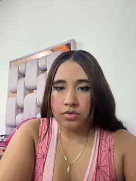 Snapshot of melyescobar chatting on November 2025 03:28:02 AM melyescobar online show from November 2025 03:28:02 AM