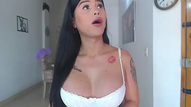 divinepleasury online show from January 2026 04:45:02 PM