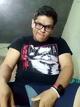 haxxxel007 online show from October 2025 02:29:01 PM