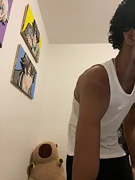 Snapshot of Masterikee chatting on January 2025 01:08:01 AM Masterikee online show from January 2025 01:08:01 AM