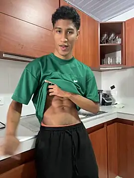 Snapshot of Masterikee chatting on September 2025 06:53:02 PM Masterikee online show from September 2025 06:53:02 PM