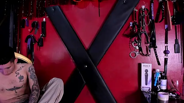 Snapshot of alexa_n_alex chatting on October 2025 06:52:02 PM alexa n alex online show from October 2025 06:52:02 PM