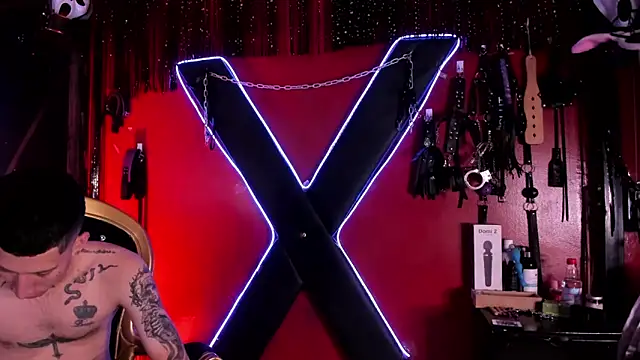 Snapshot of alexa_n_alex chatting on December 2025 12:43:01 PM alexa n alex online show from December 2025 12:43:01 PM