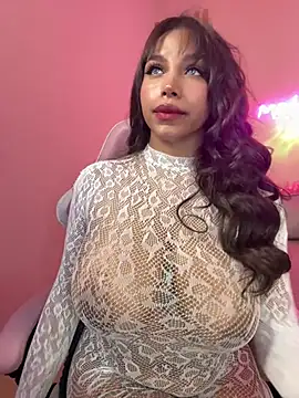 MadeleineSanez online show from March 2026 09:30:01 PM