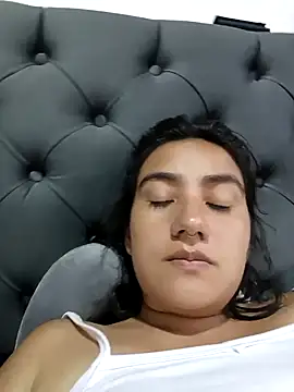 Hellen Alex online show from January 2025 08:48:01 PM