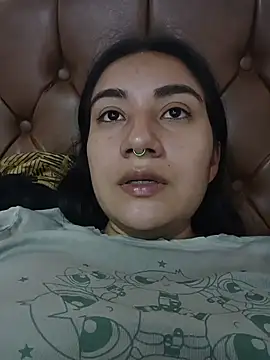 Snapshot of Hellen_Alex chatting on February 2026 01:11:01 PM Hellen Alex online show from February 2026 01:11:01 PM