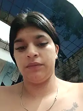 Snapshot of naughty-girl01 chatting on December 2024 10:33:02 AM naughty-girl01 online show from December 2024 10:33:02 AM