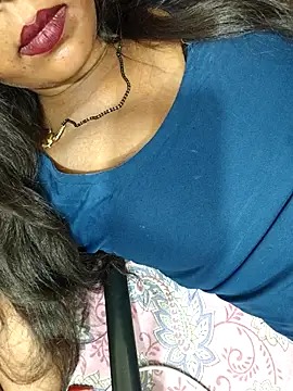 Snapshot of Sharmila-Singh chatting on June 2026 12:22:01 PM Sharmila-Singh online show from June 2026 12:22:01 PM