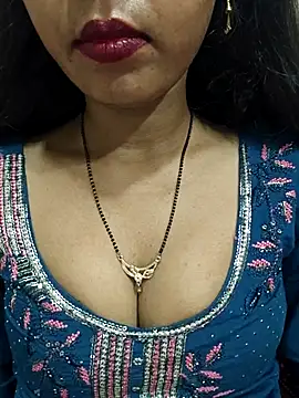 Snapshot of Sharmila-Singh chatting on July 2026 01:06:02 PM Sharmila-Singh online show from July 2026 01:06:02 PM