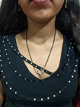 Snapshot of Sharmila-Singh chatting on July 2026 05:00:02 PM Sharmila-Singh online show from July 2026 05:00:02 PM