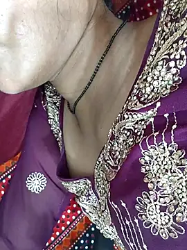 Snapshot of Sharmila-Singh chatting on August 2026 09:40:02 PM Sharmila-Singh online show from August 2026 09:40:02 PM