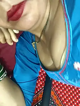 Snapshot of Sharmila-Singh chatting on August 2026 10:07:02 AM Sharmila-Singh online show from August 2026 10:07:02 AM