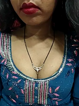 Snapshot of Sharmila-Singh chatting on August 2026 05:27:02 PM Sharmila-Singh online show from August 2026 05:27:02 PM