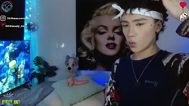 maxiy 001 online show from March 2026 04:36:01 PM