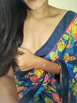 Snapshot of Meenakshi_ chatting on October 2025 03:31:01 AM Meenakshi online show from October 2025 03:31:01 AM