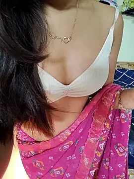 Snapshot of Meenakshi_ chatting on November 2025 02:21:01 AM Meenakshi online show from November 2025 02:21:01 AM